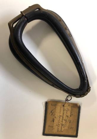 Swinging Horse Collar Patent Model