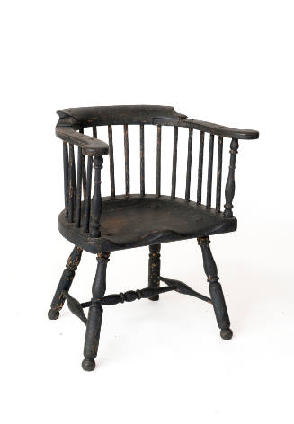 Low Back Windsor Arm Chair