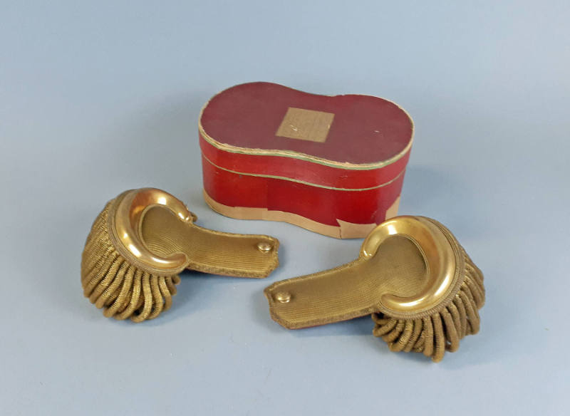 Epaulets and Box