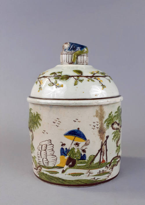 Tea Caddy with Lid