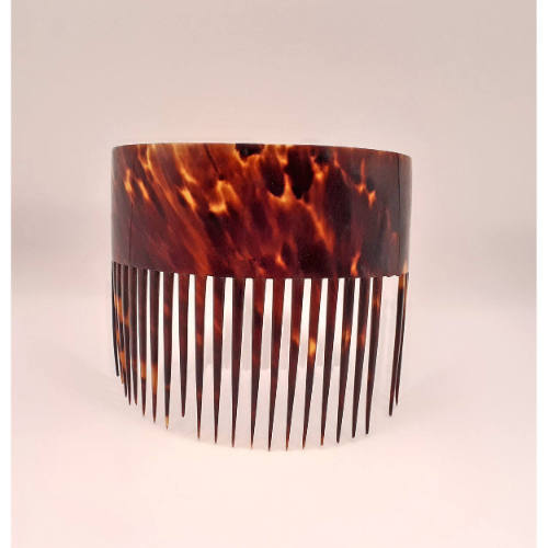 Comb